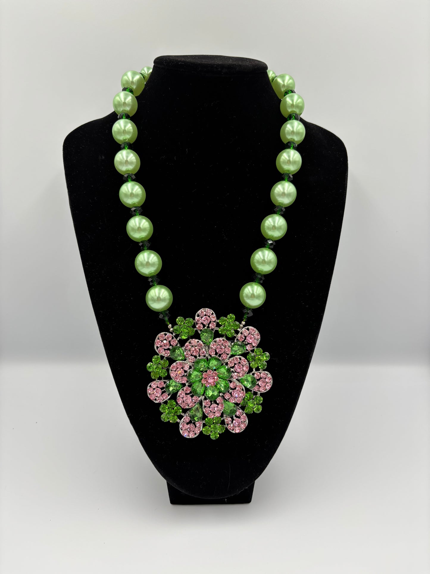 The Green Thumb Necklace