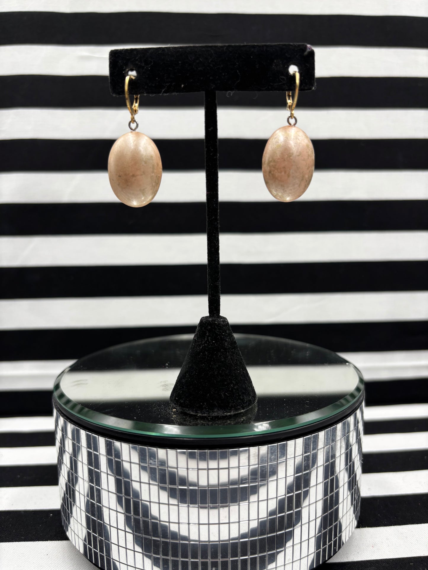 Cream Drop Earrings