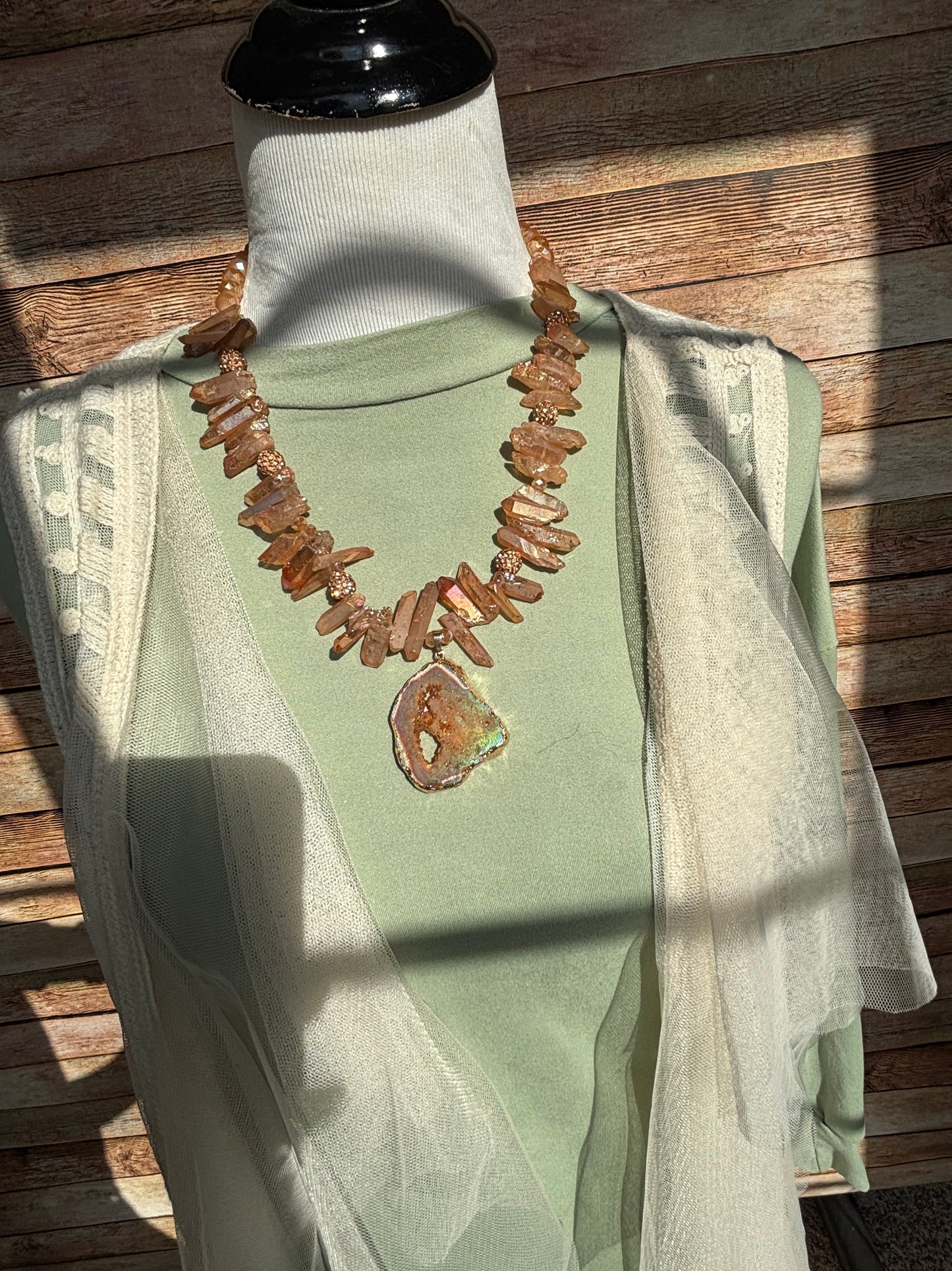 Sparkle and Pop Necklace