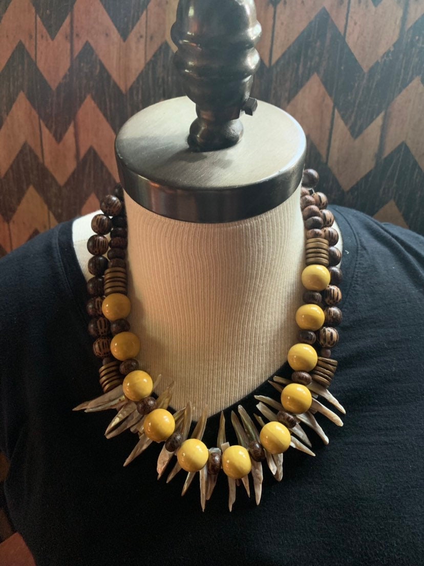 Honey Necklace