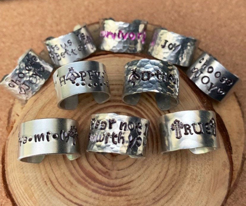 The Andorra Band Ring