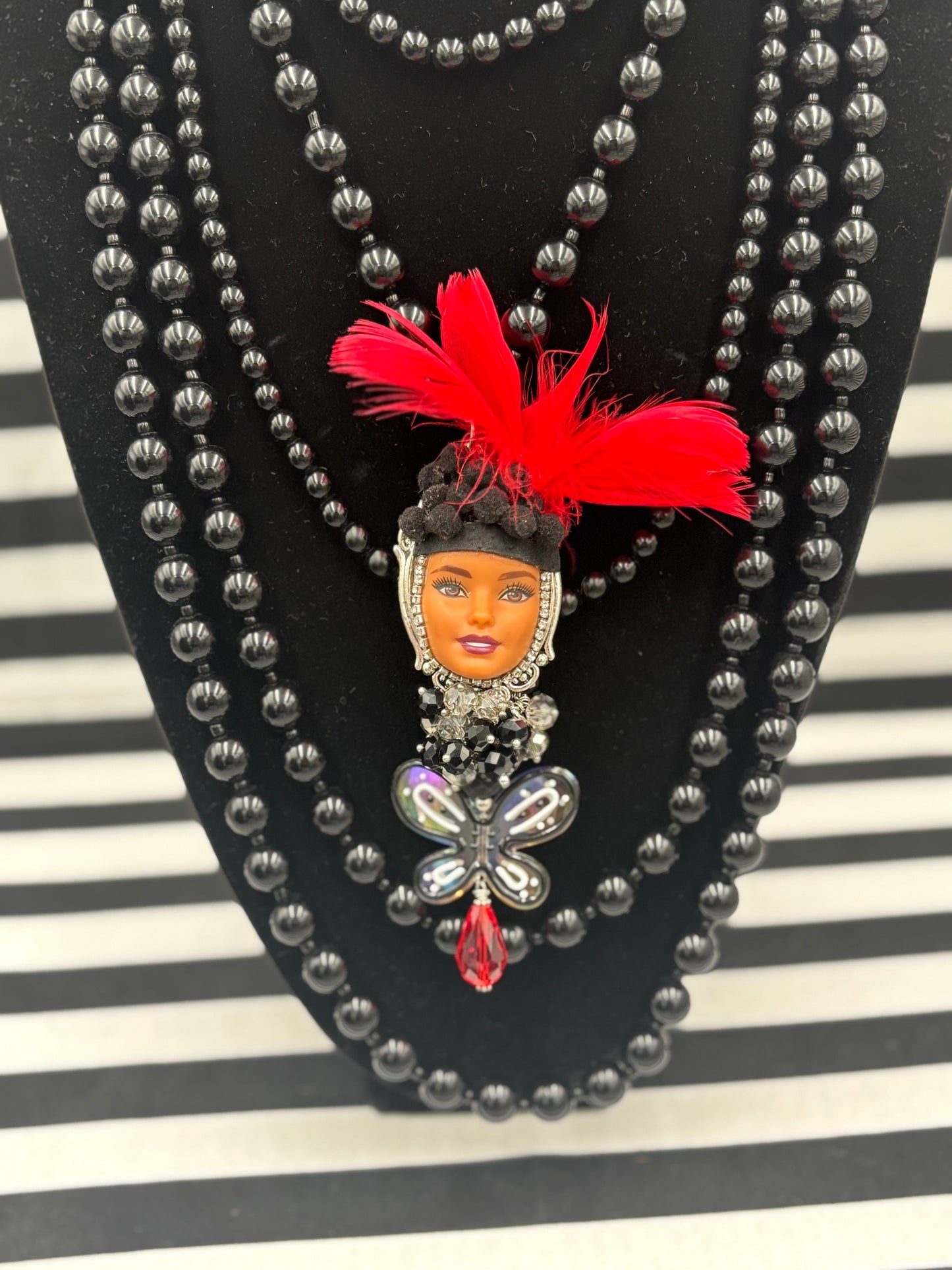 Ooh Lala Face Necklace