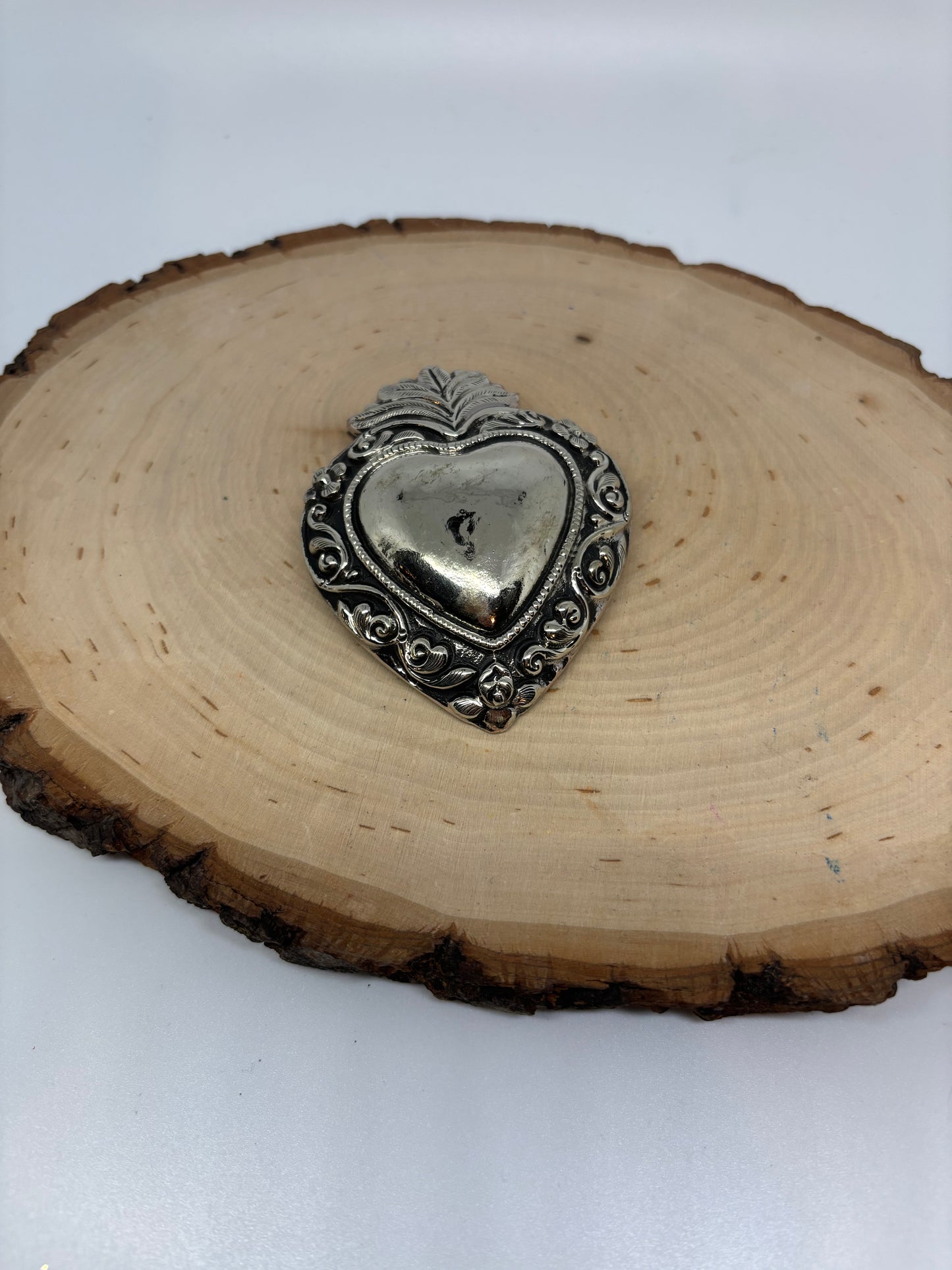 Unbelievable Pendant