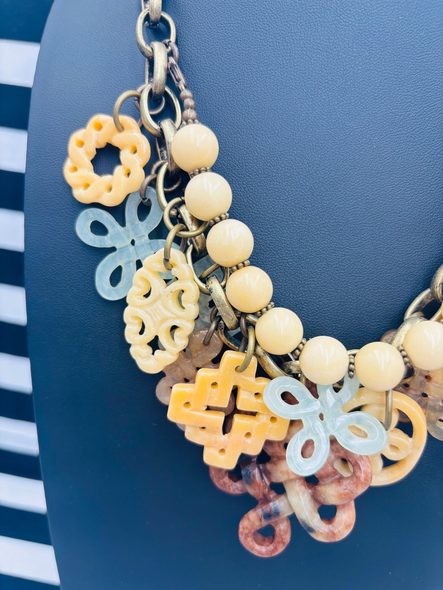Shades of Ivory Necklace