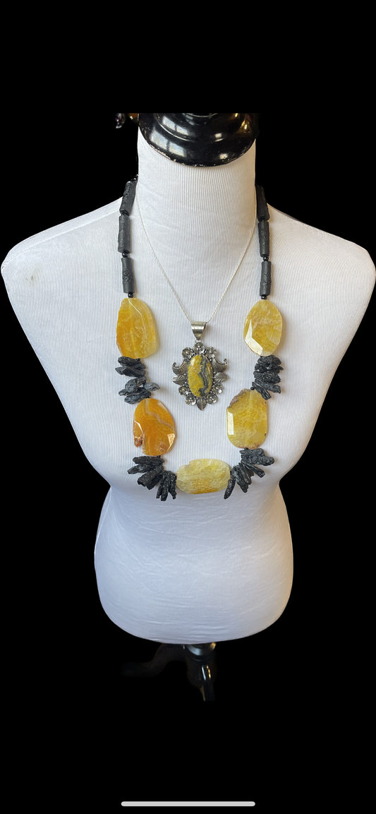 Bumblebee Lava and Honey