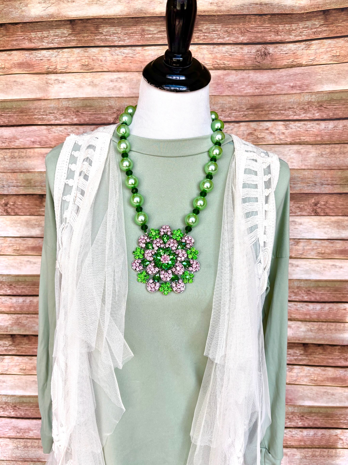 The Green Thumb Necklace