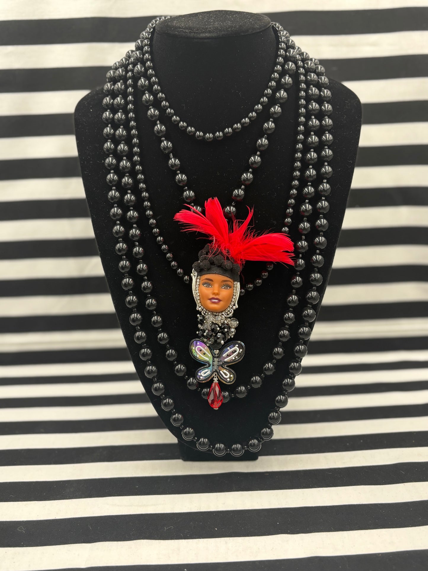 Ooh Lala Face Necklace
