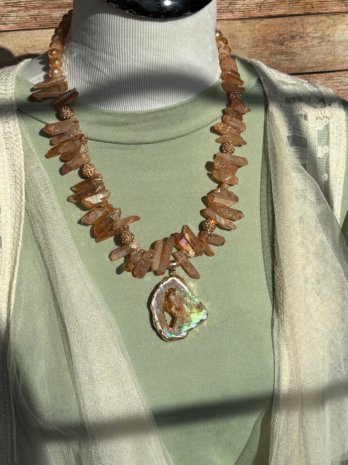 Sparkle and Pop Necklace