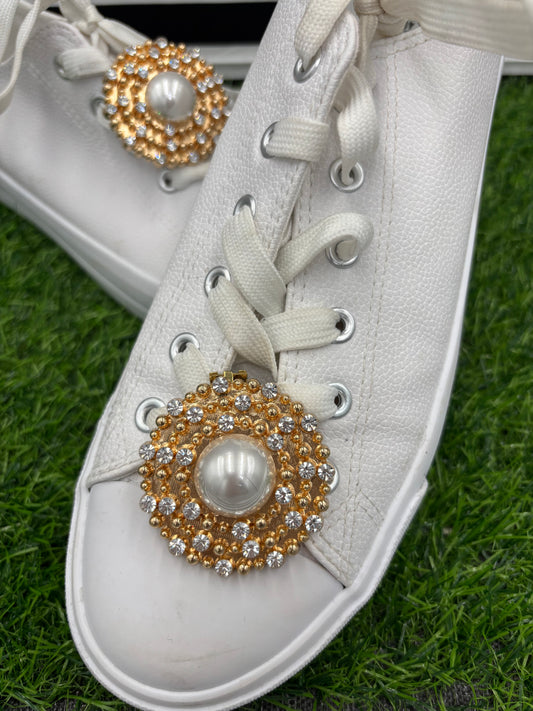 Pearl Medallion Shoe Clips