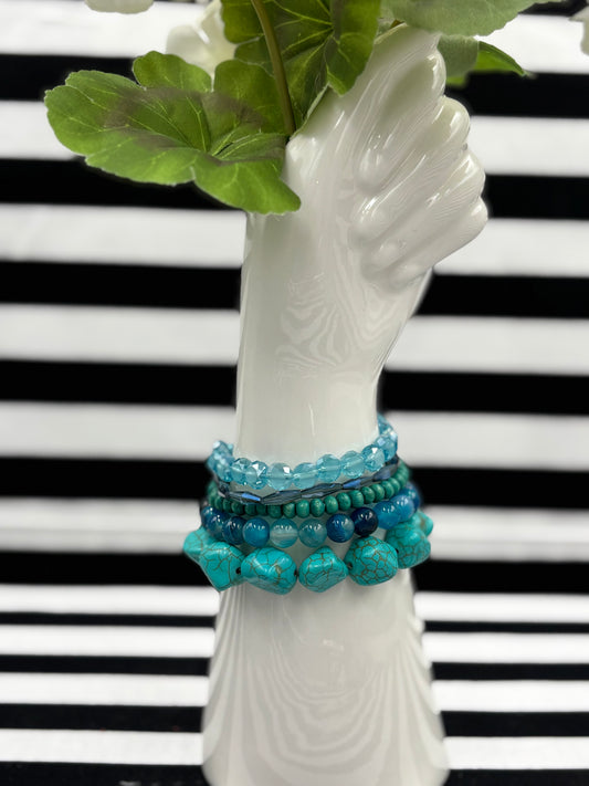 Turquoise Triumph Set of Stretch Bracelet