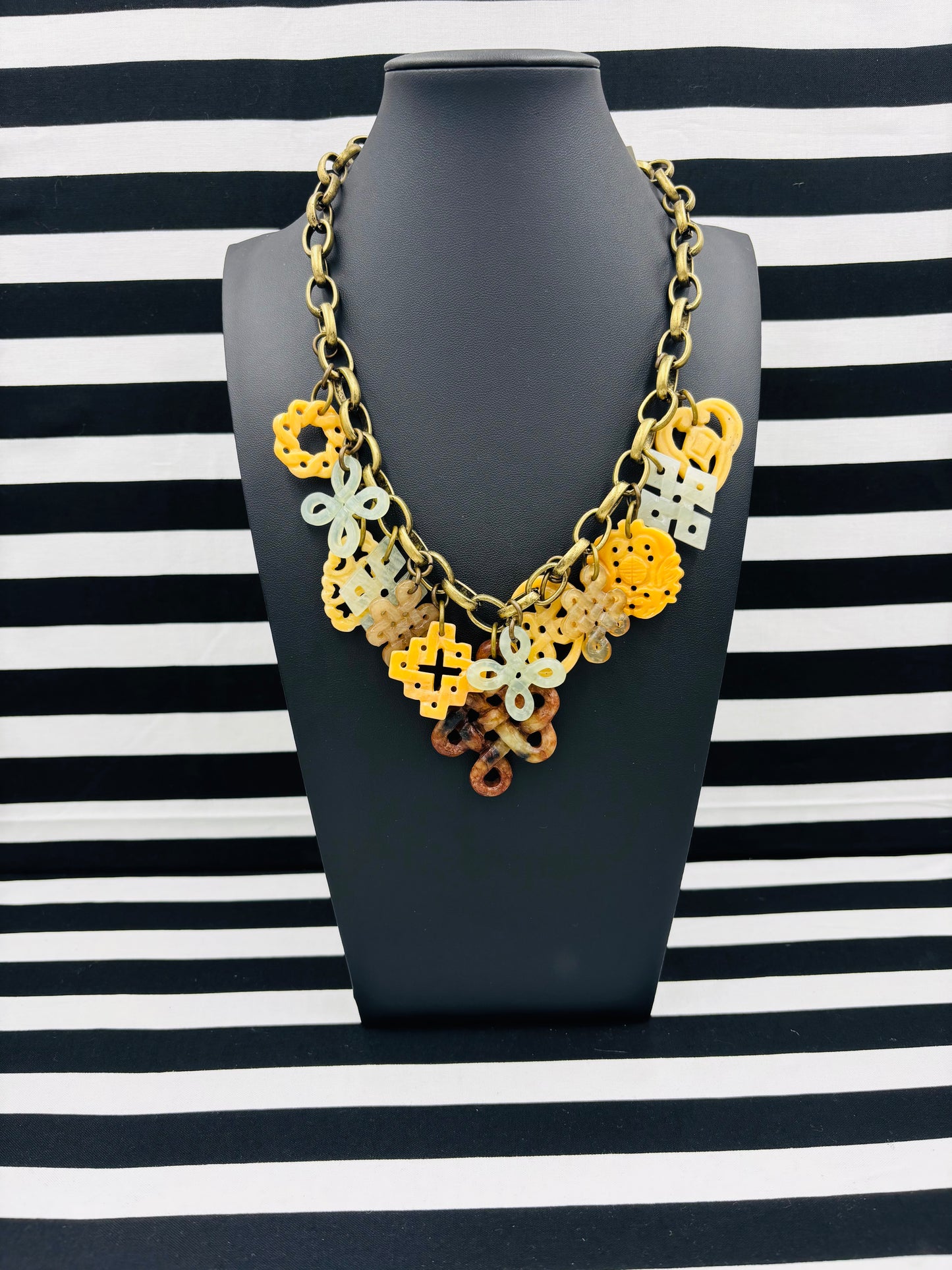 Shades of Ivory Necklace