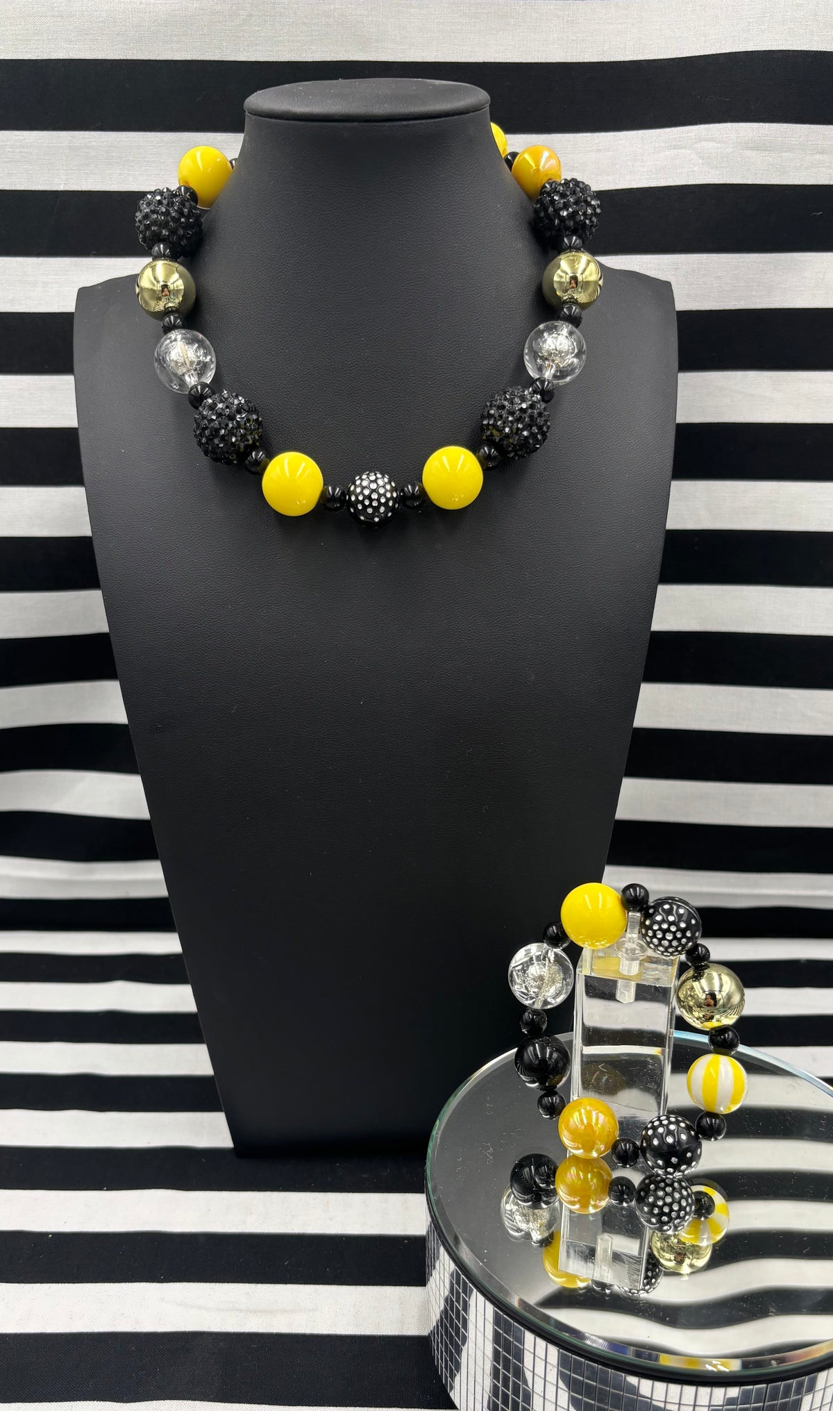 Bubble Gum Necklace &/or Bracelet Bumblebees