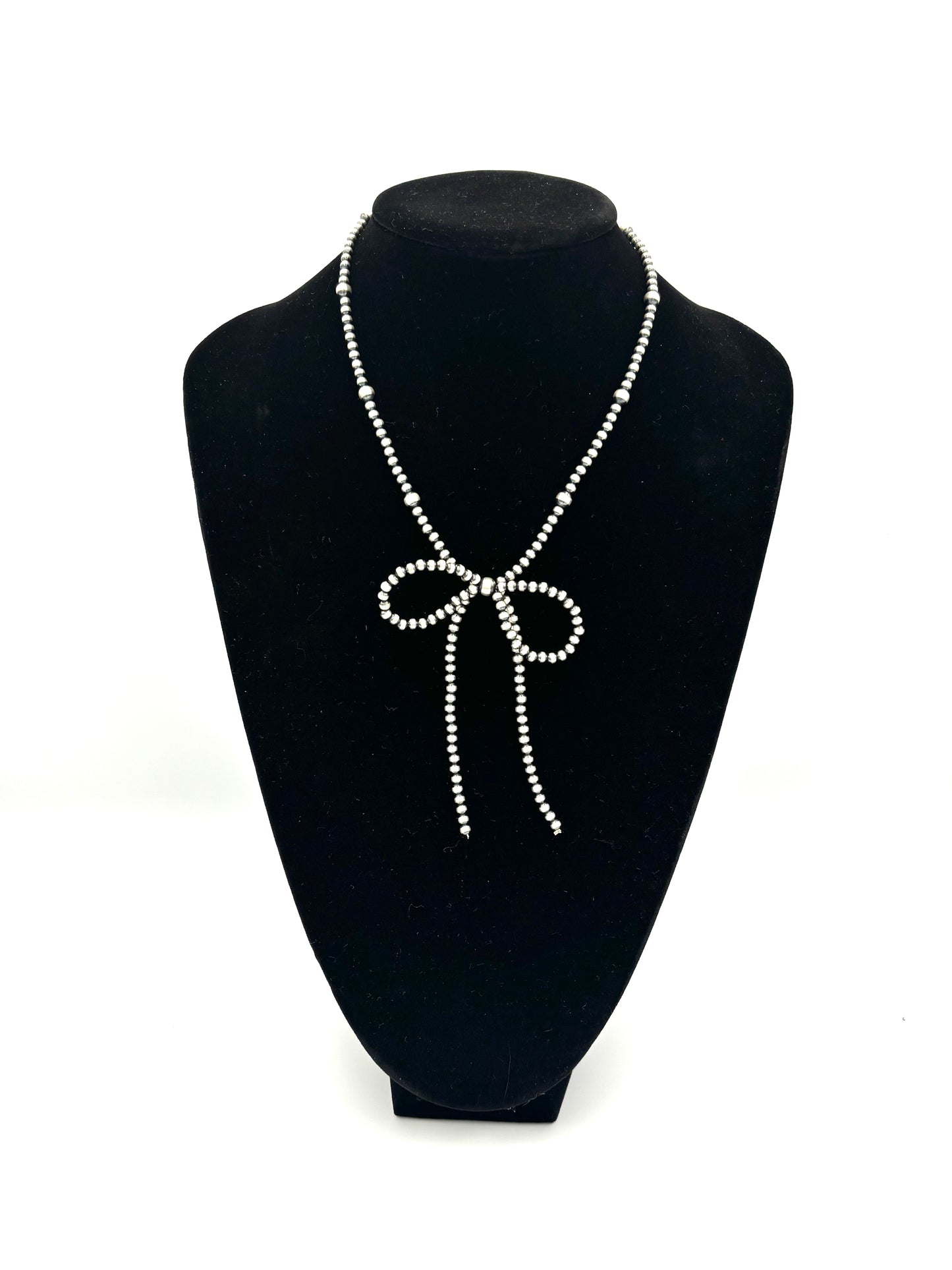 Navajo Pearl Bow Necklace