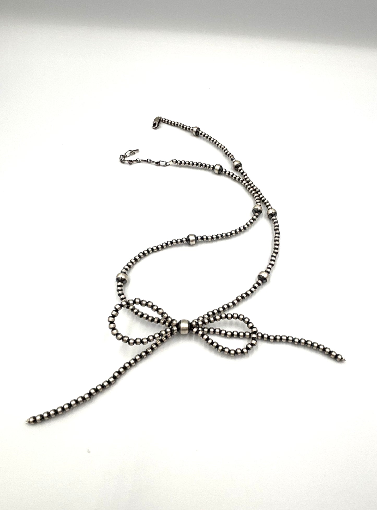 Navajo Pearl Bow Necklace