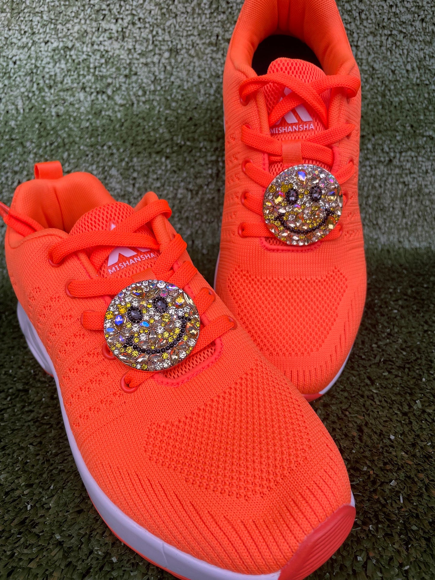 Smile Away Shoe Clips