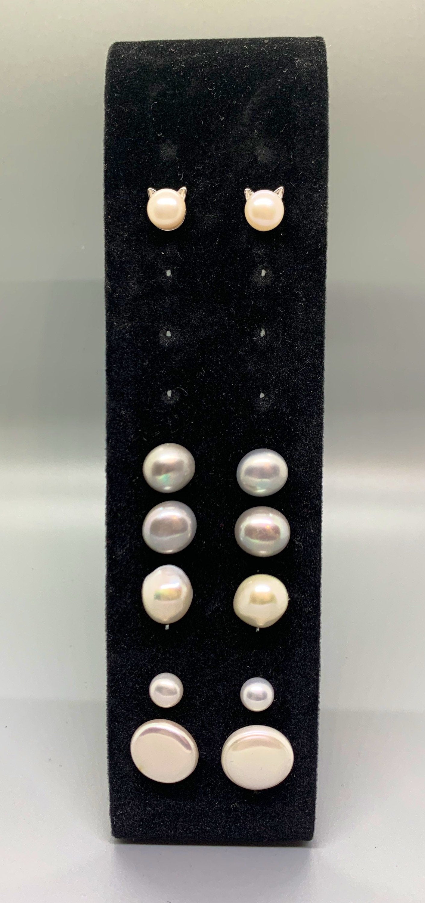 Feline Freshwater Pearl Earrings