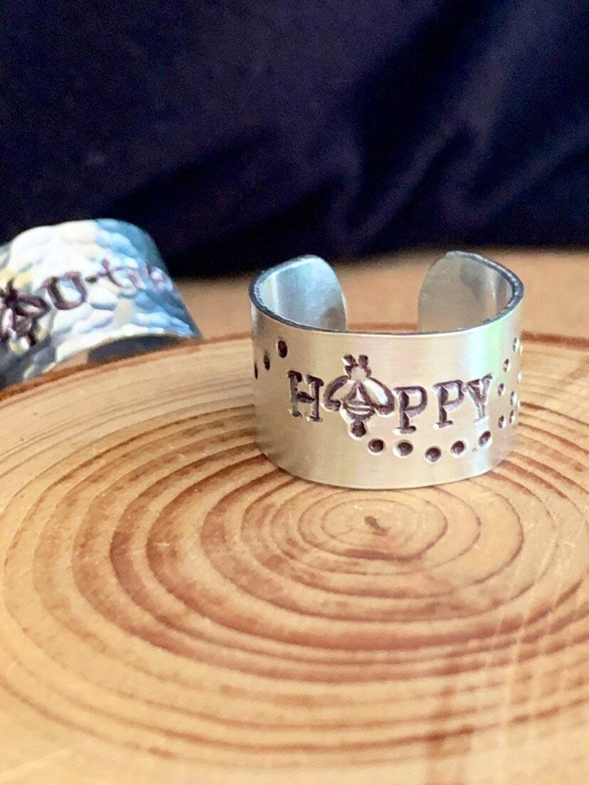 The Andorra Band Ring