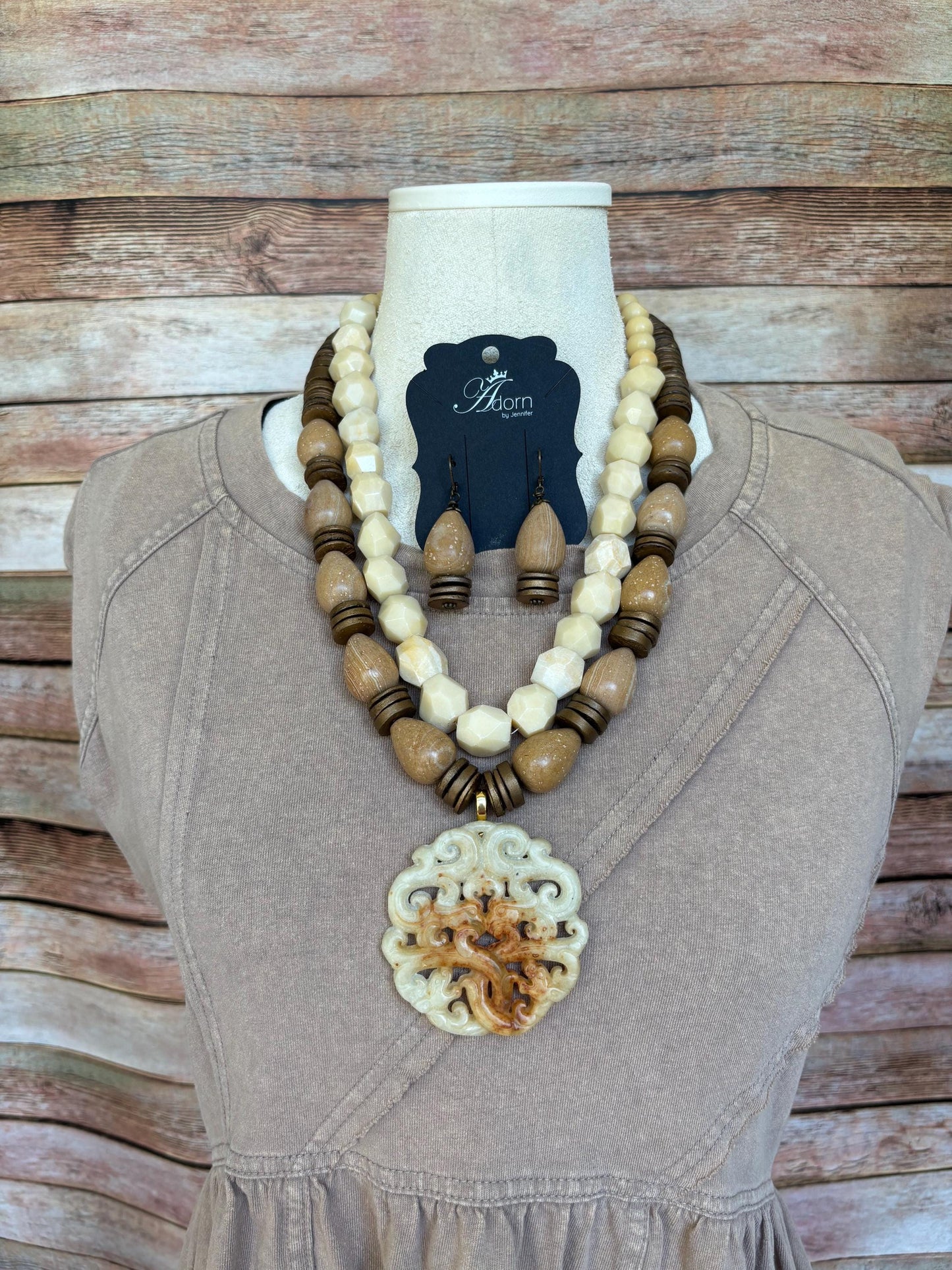 Vanilla Skies Necklace