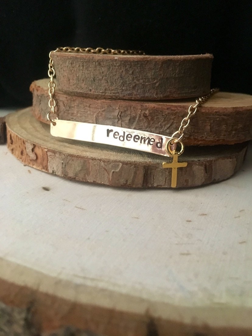 Medium Bar Necklace