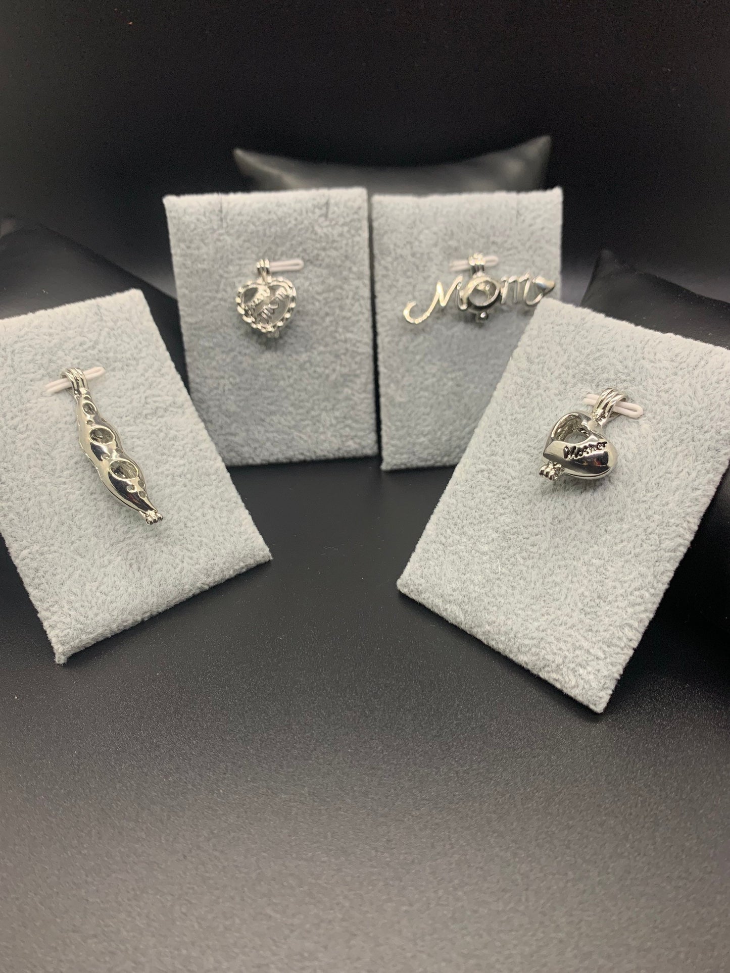 Pearl Mom Charm Cage & Necklace