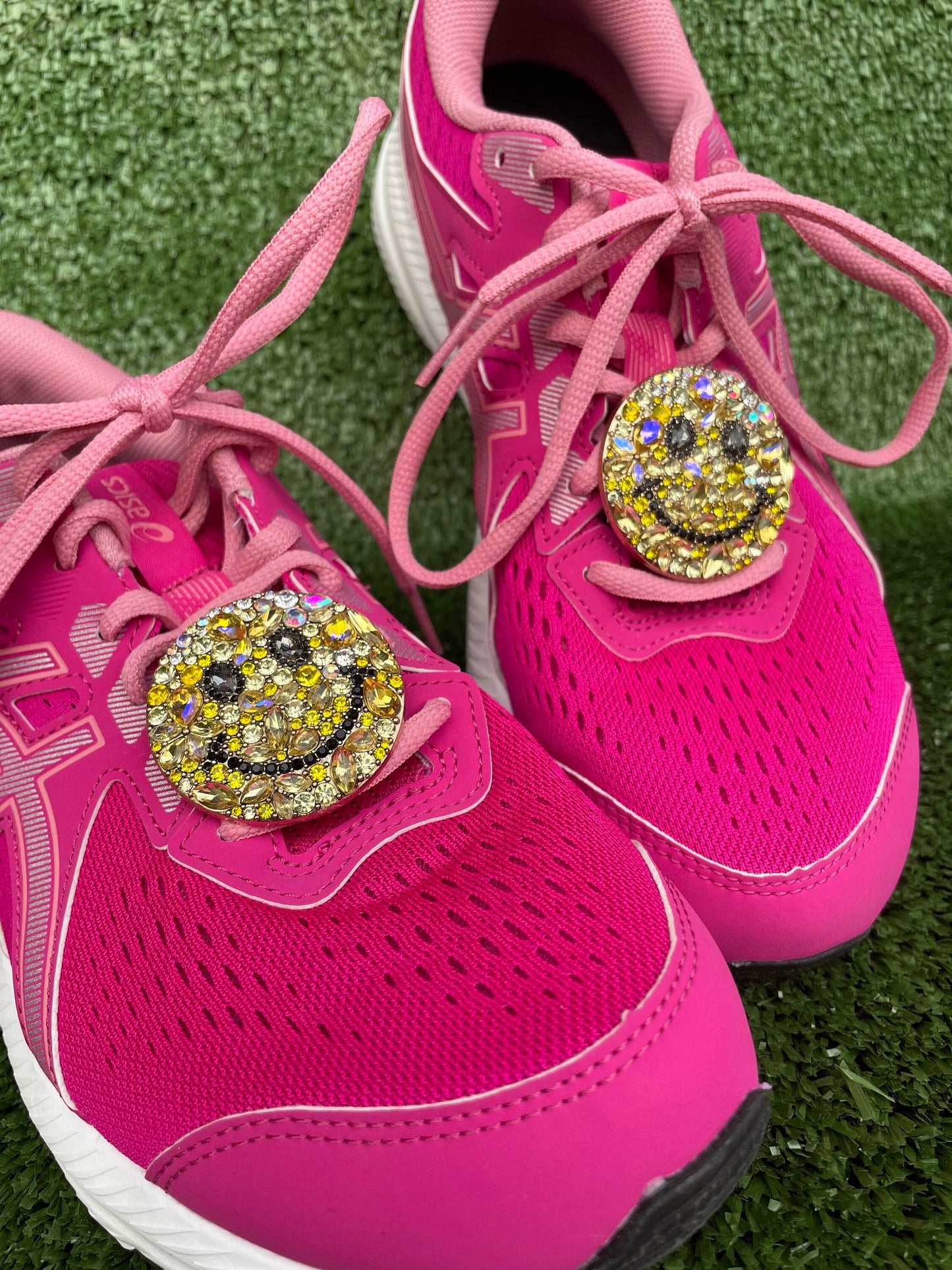 Smile Away Shoe Clips