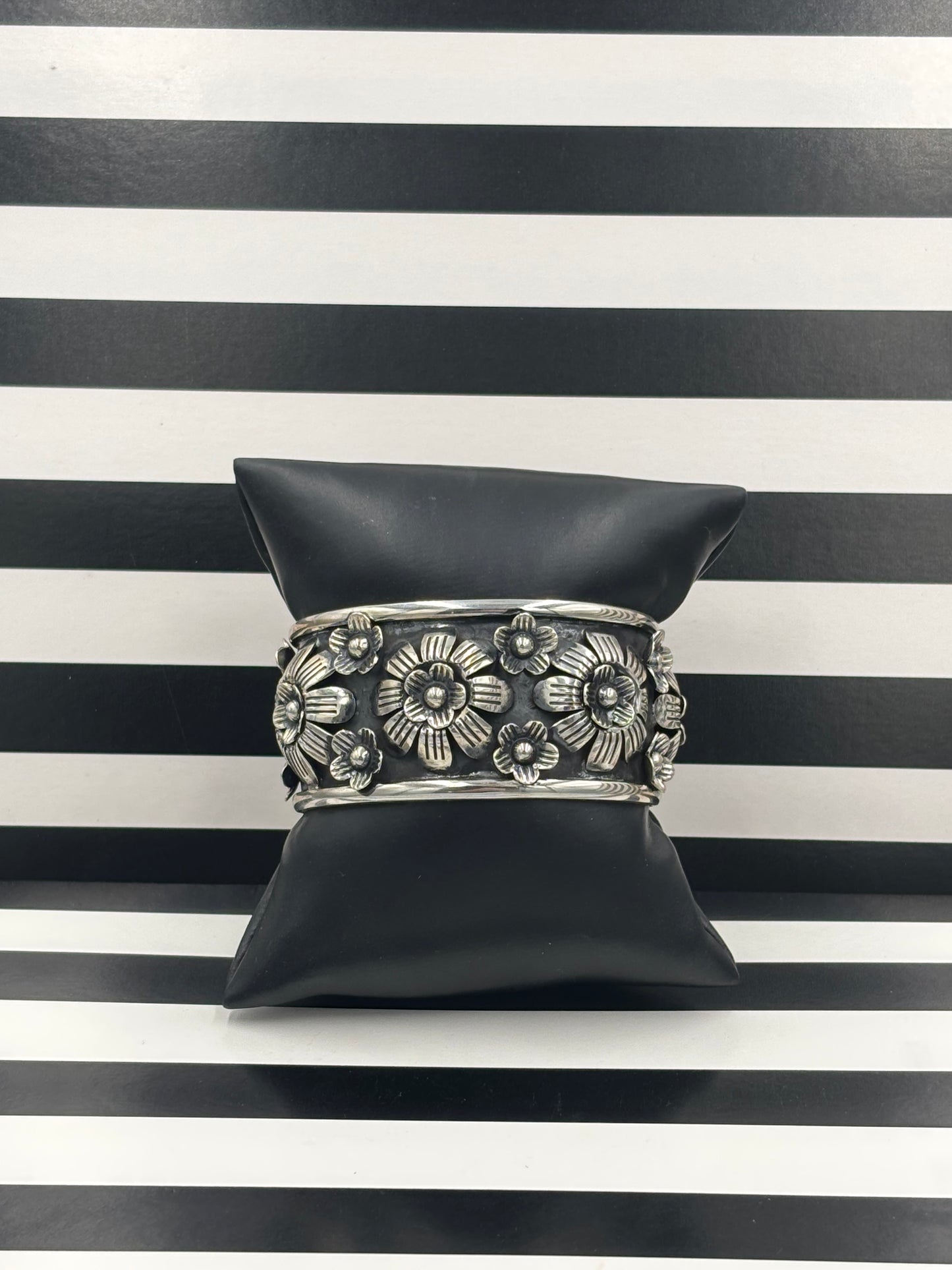 Fields of Sterling Cuff