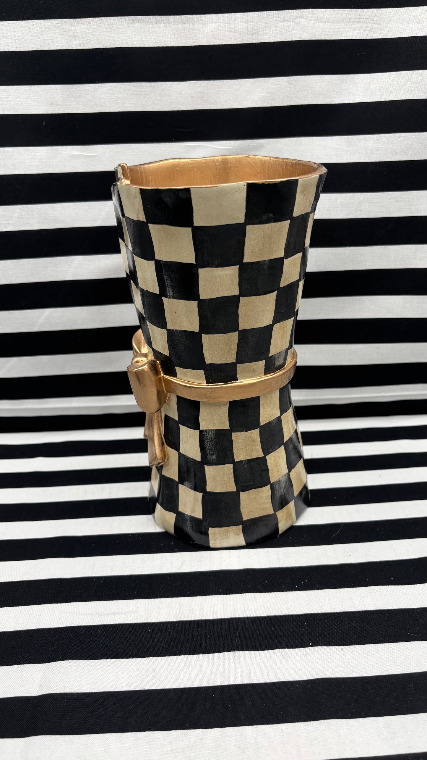 Bow Vase Handpainted