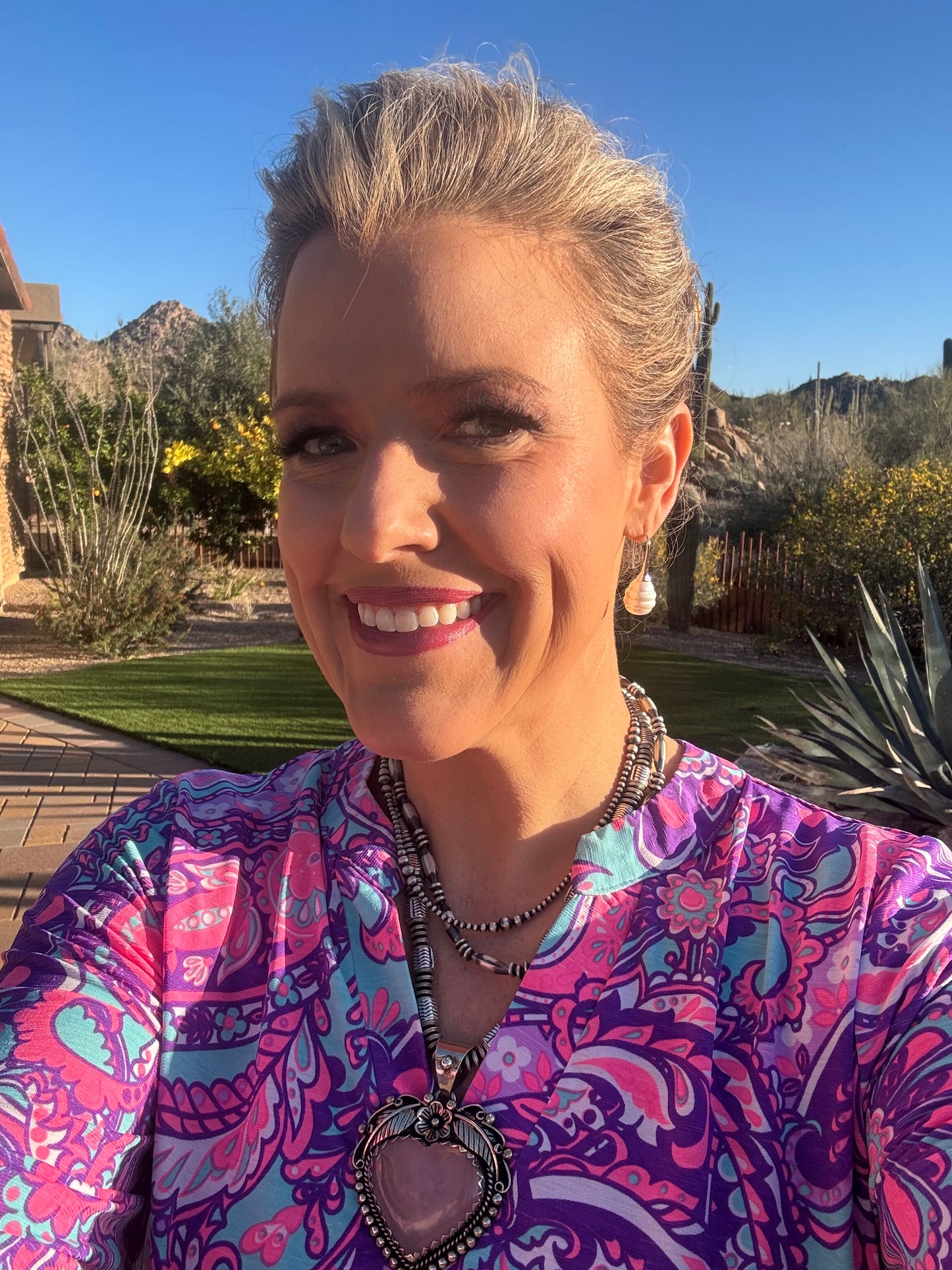 Show SPECIAL Pearl Earrings