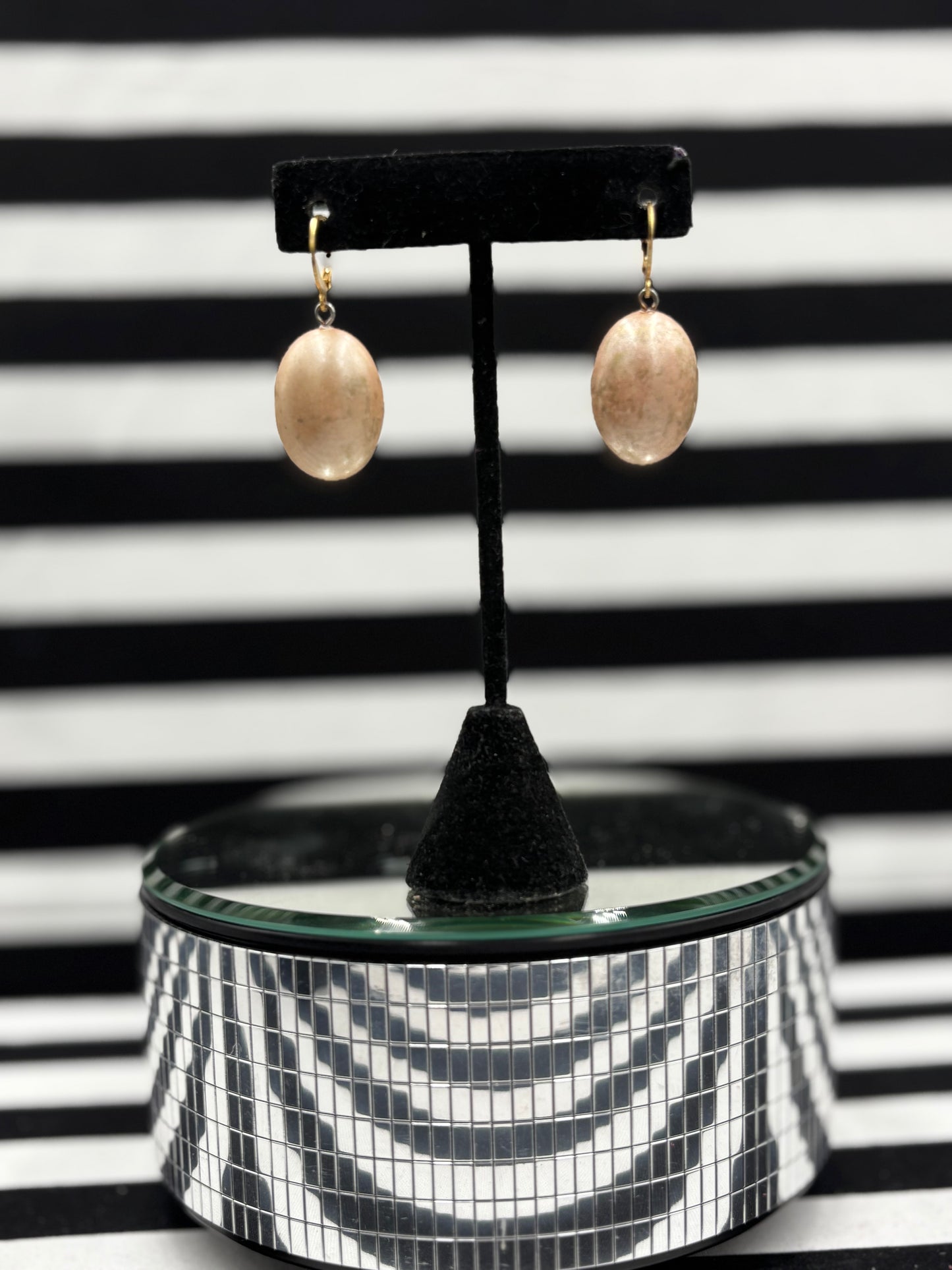 Cream Drop Earrings