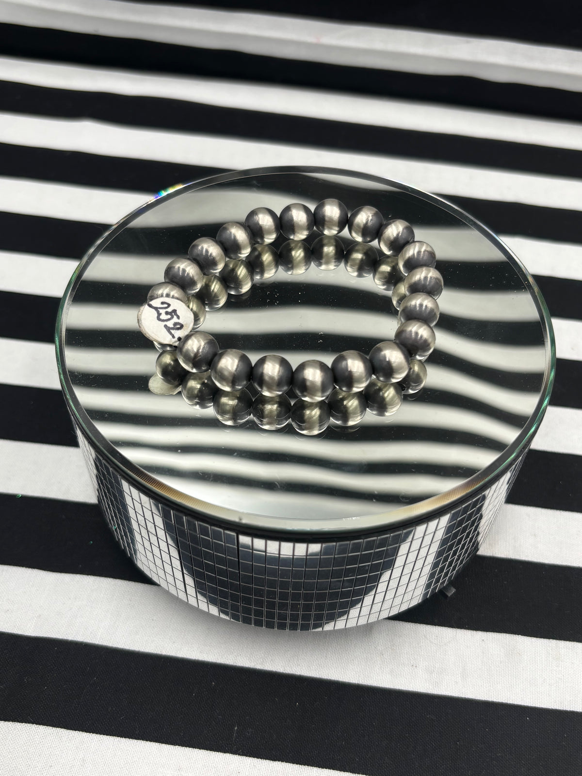 Navajo Pearl Stretch Bracelet