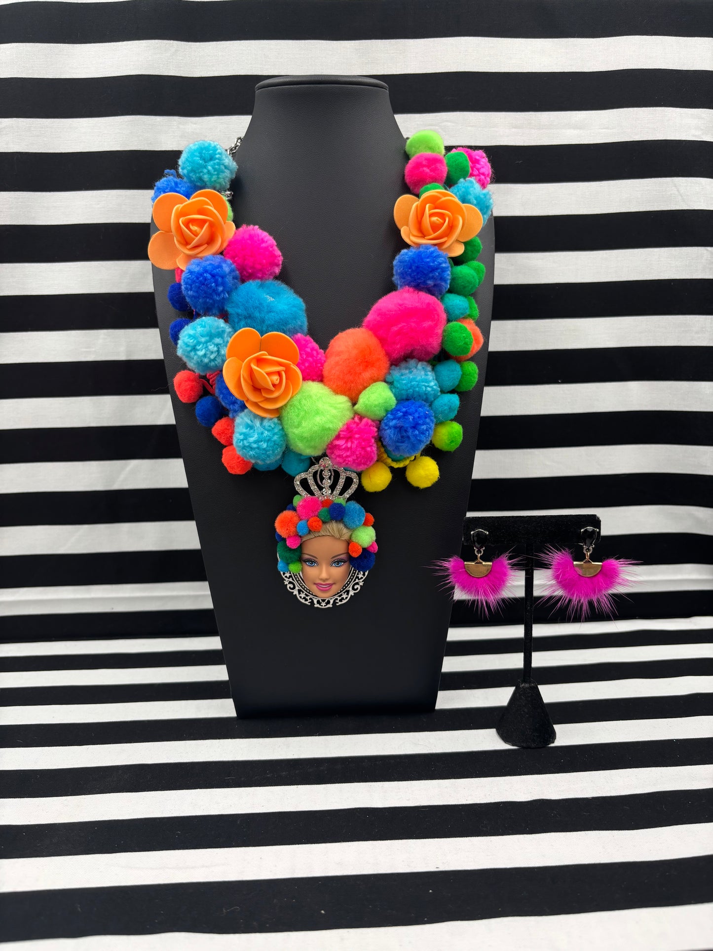 Cinco de Mayo Face Necklace