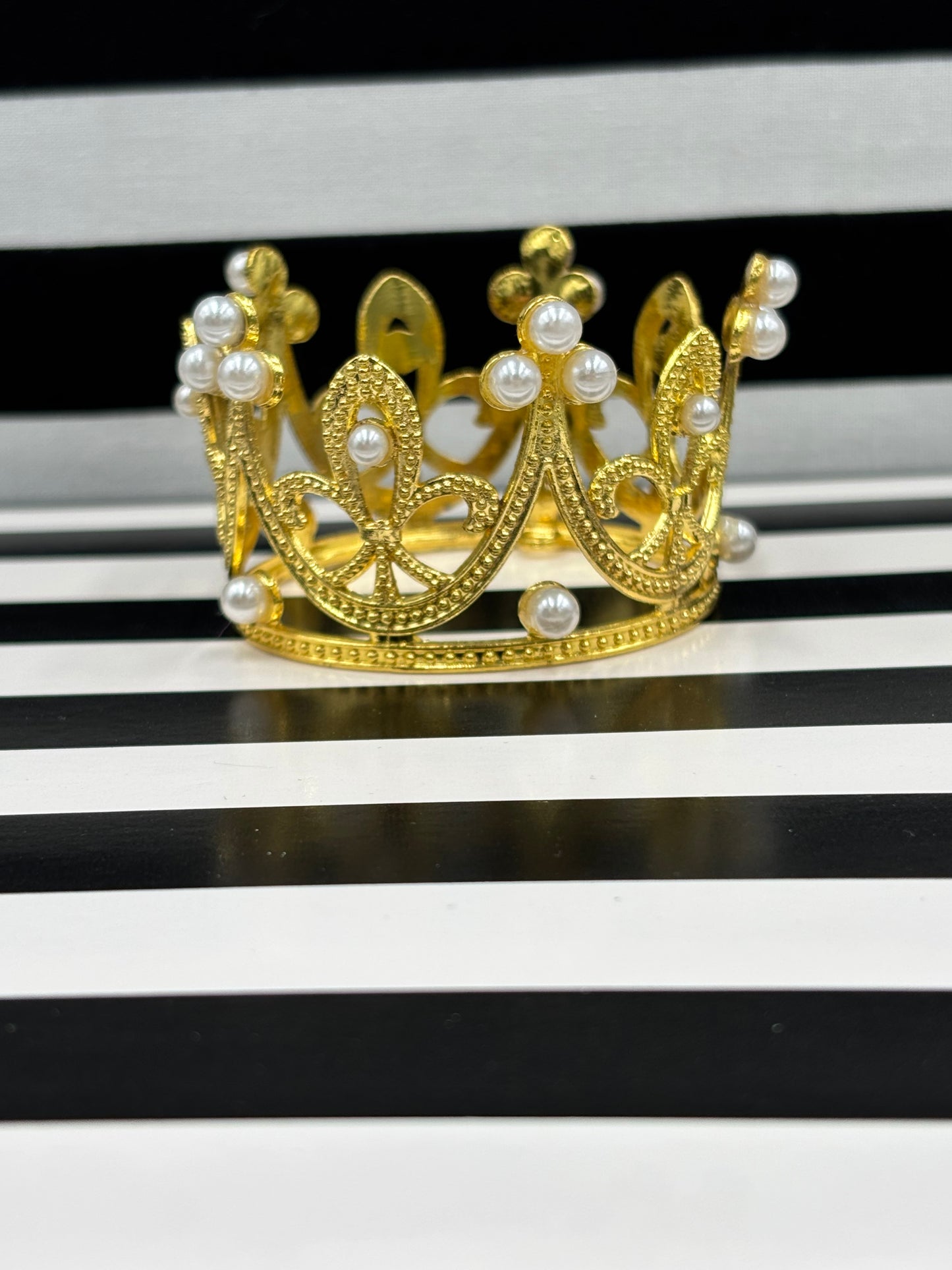 Adorning Crowns