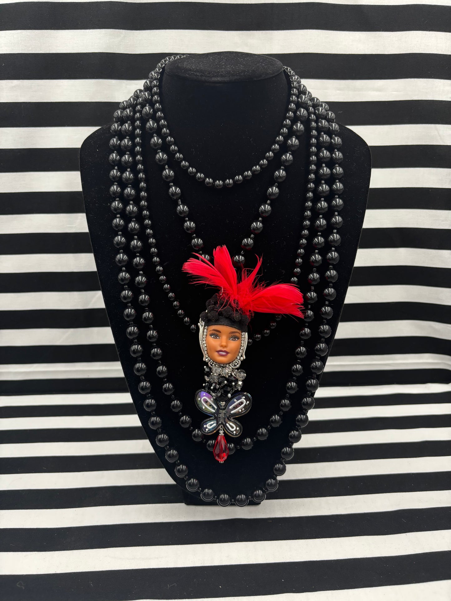 Ooh Lala Face Necklace