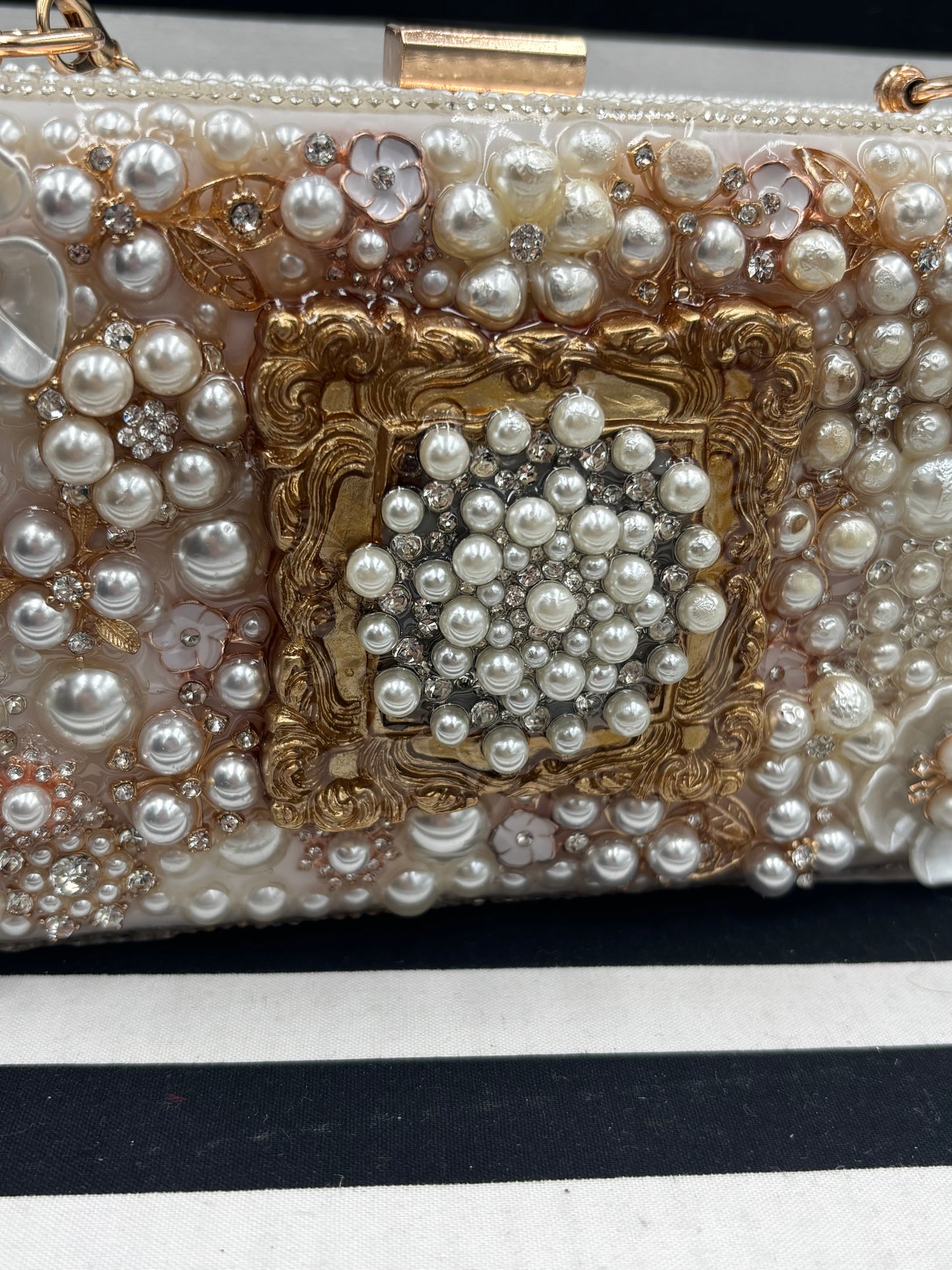 Clutch Elegance