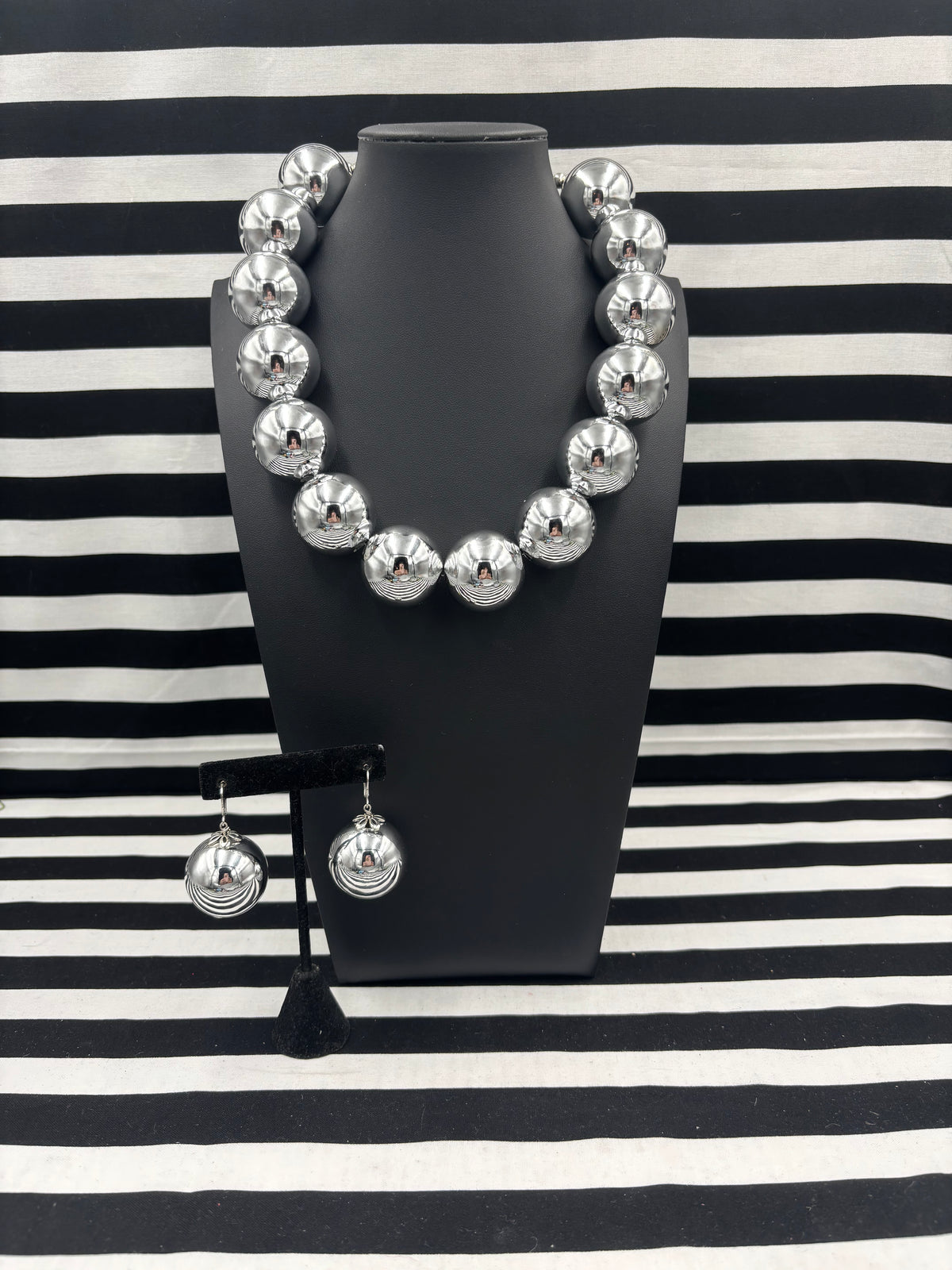 Metallic Spheres Statement
