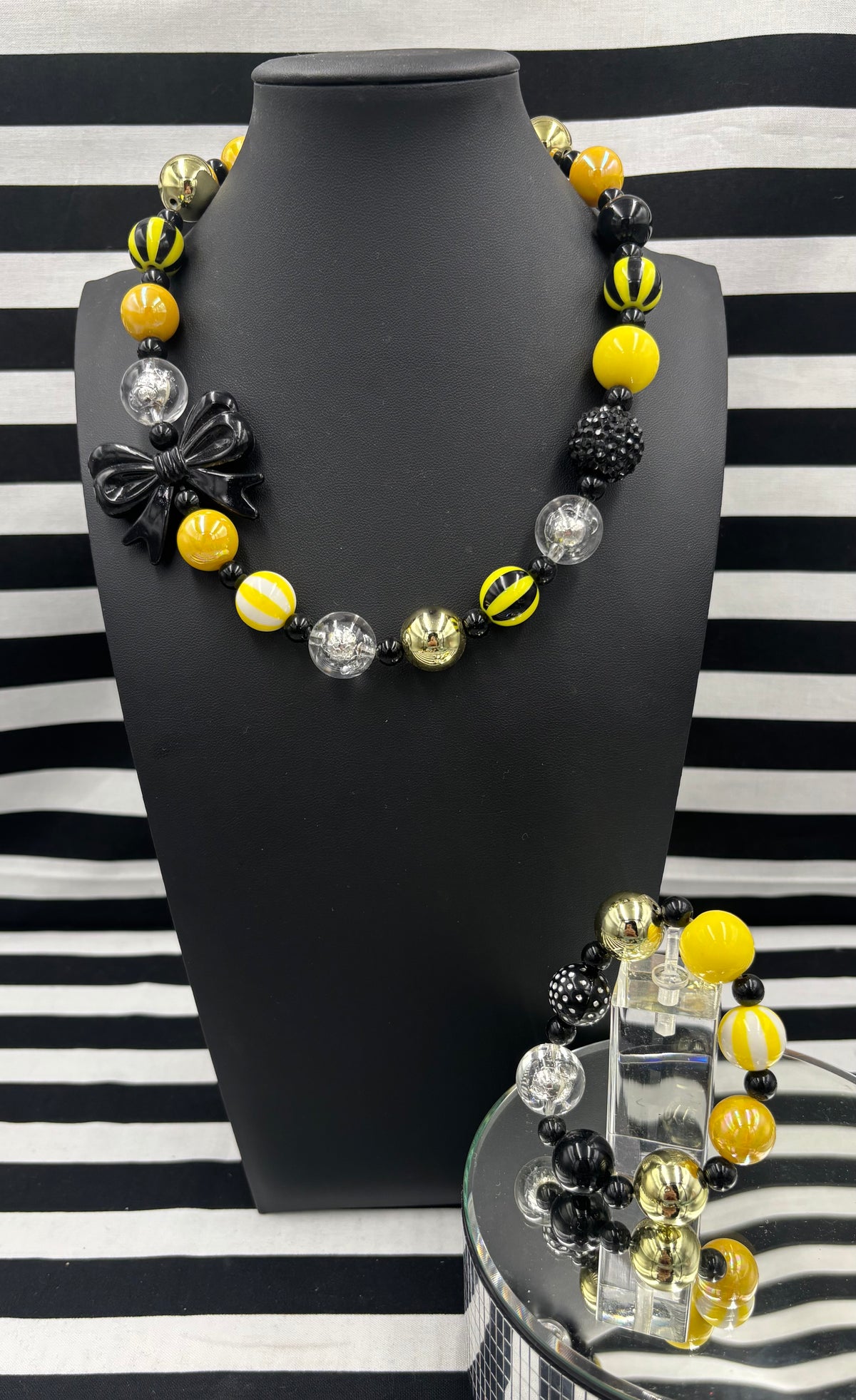 Bubble Gum Necklace &/or Bracelet Bumblebees
