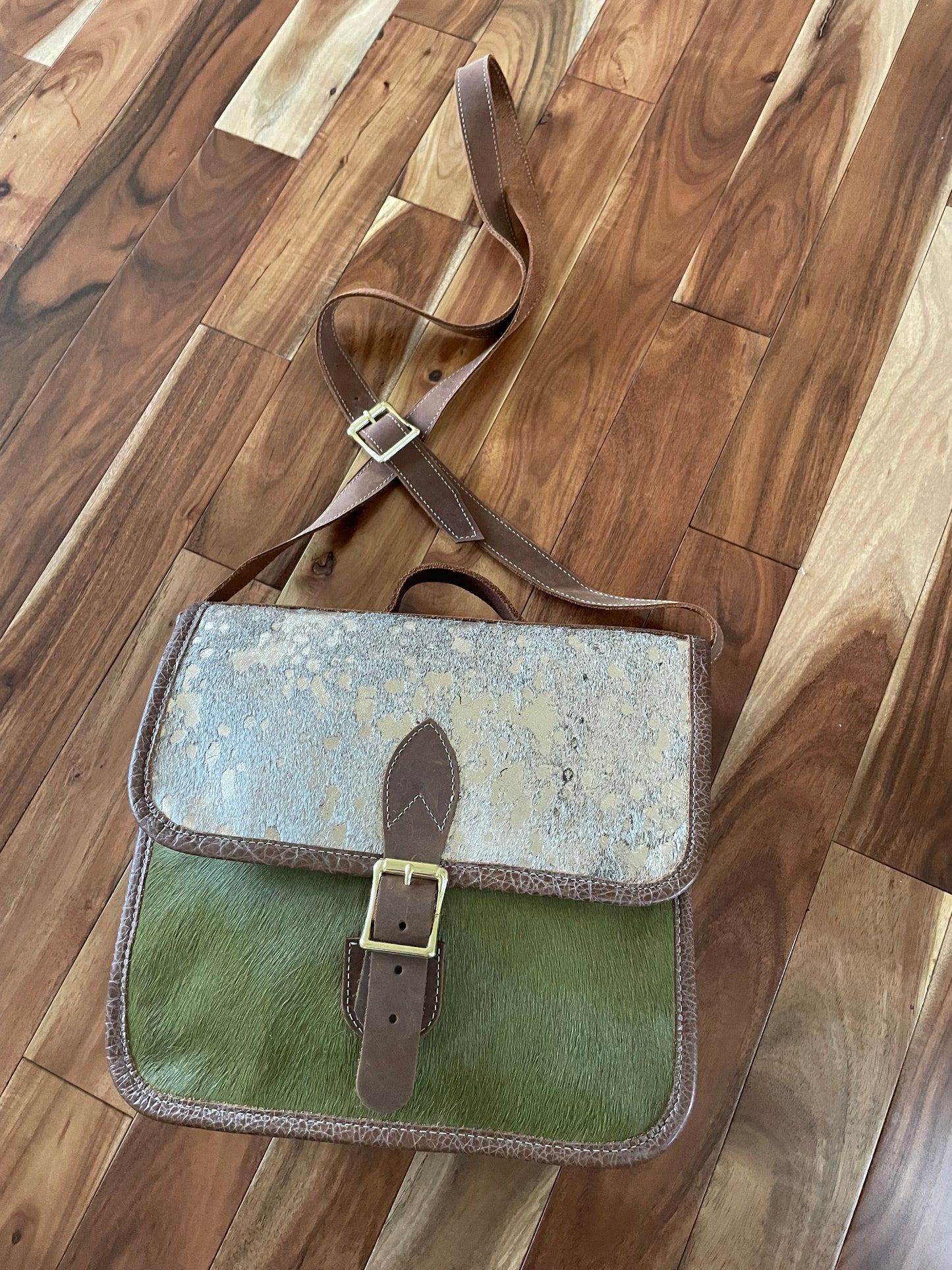 Elegant Hide Handbag