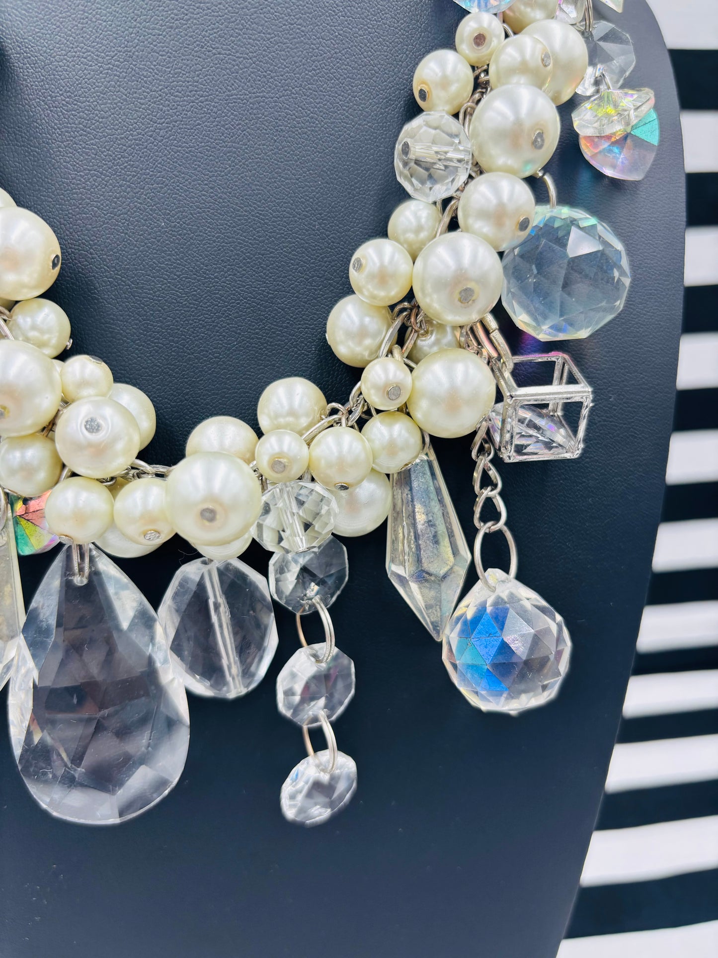 Snow and Ice Necklace