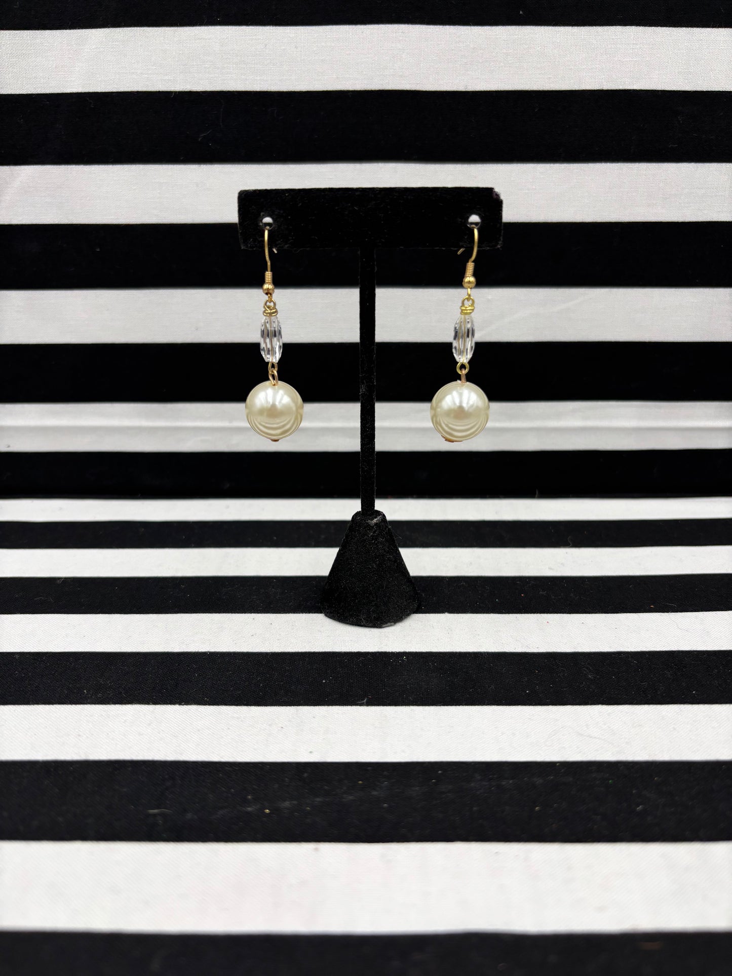 Pearly Girl Earrings