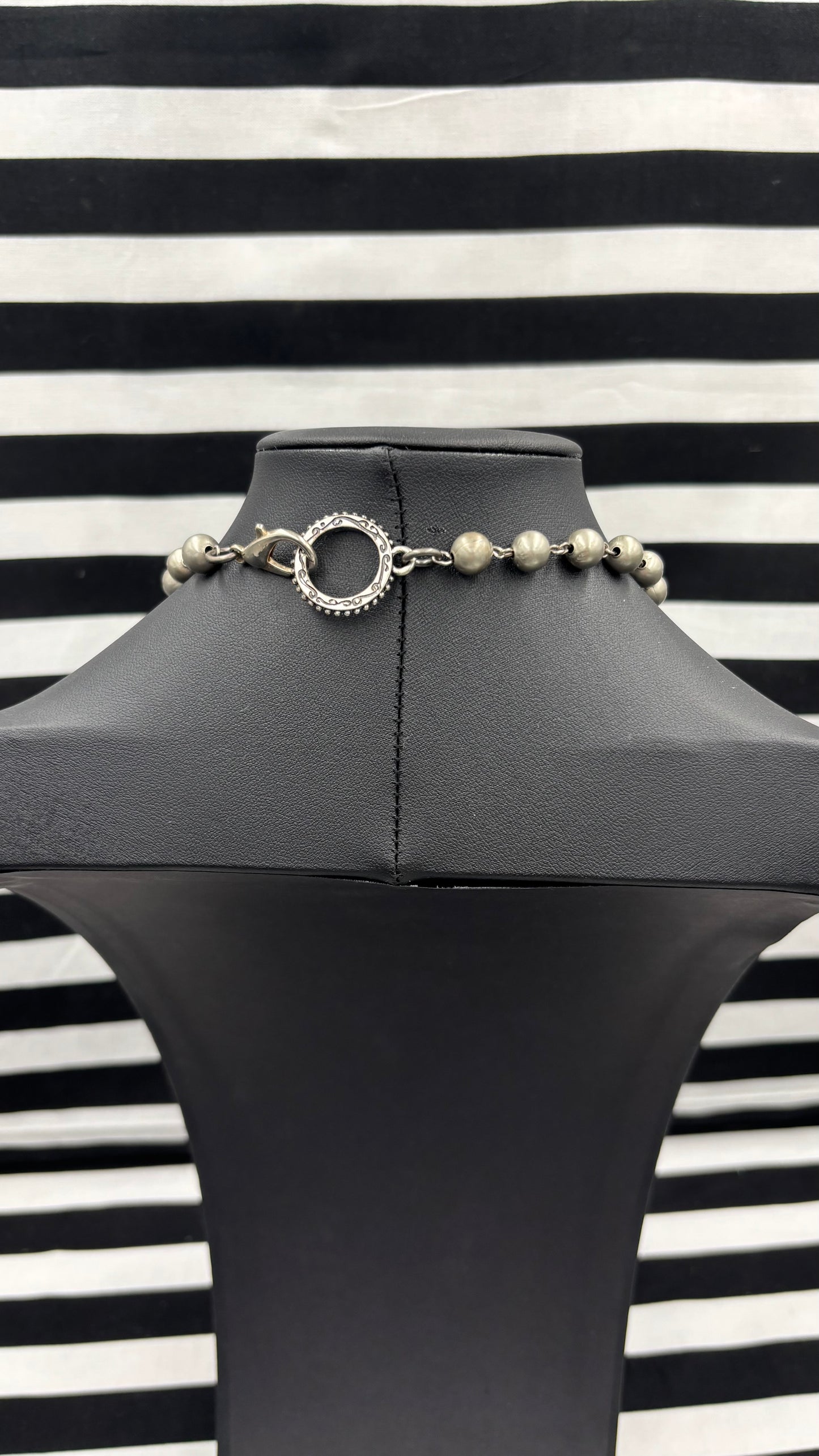 Sovereign Necklace