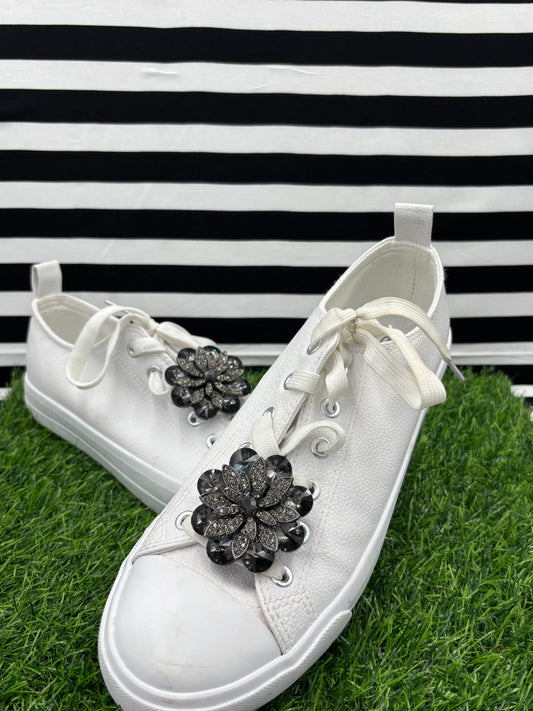 Gray Matter Shoe Clips